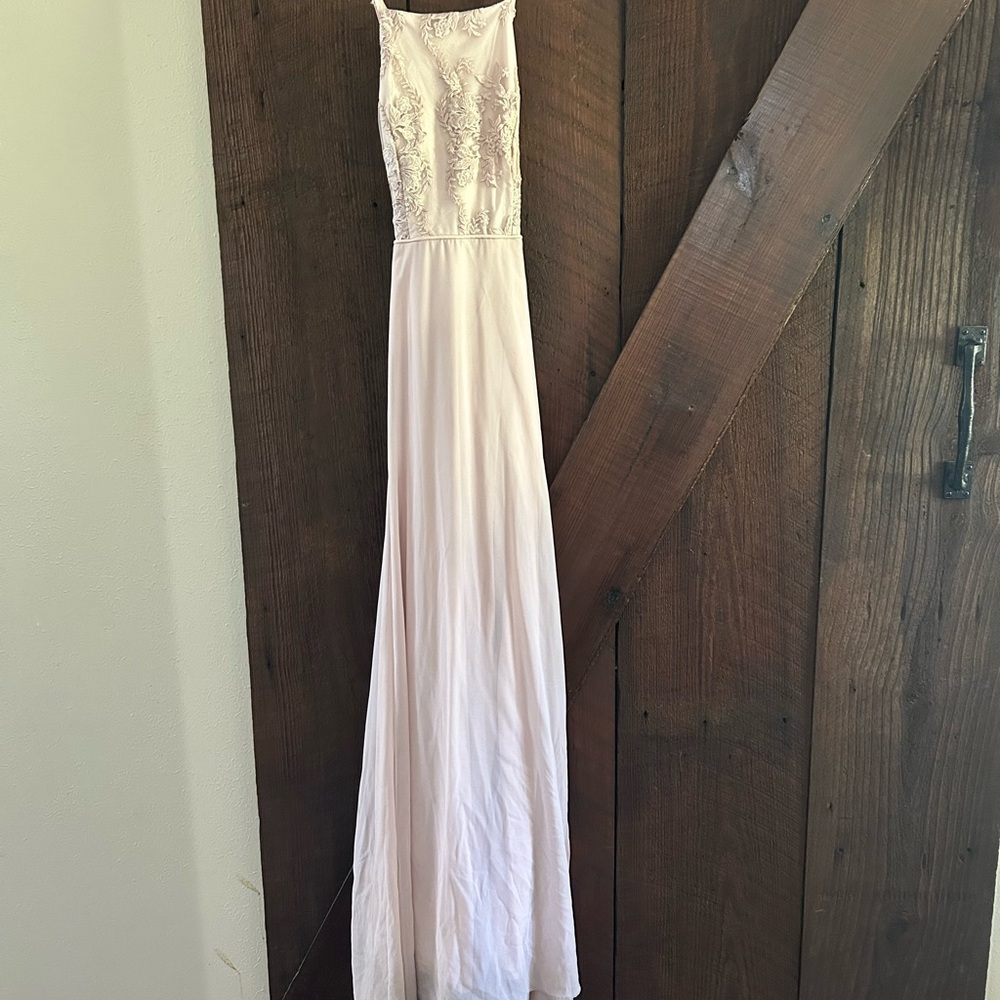 Elegant light pink Gown
